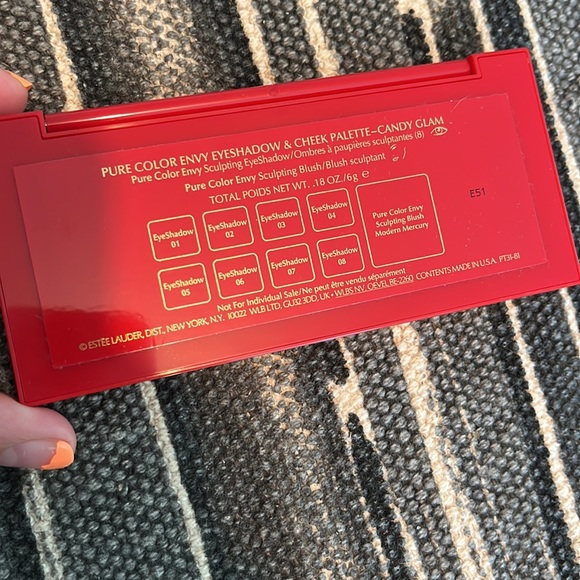 Estée Lauder | candy glam palette - Picture 3 of 3